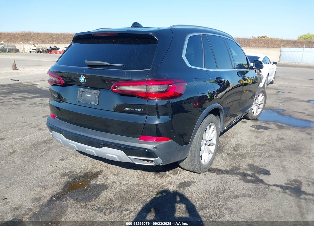 2020 BMW X5 VIN: 5UXCR6C04L9B71482