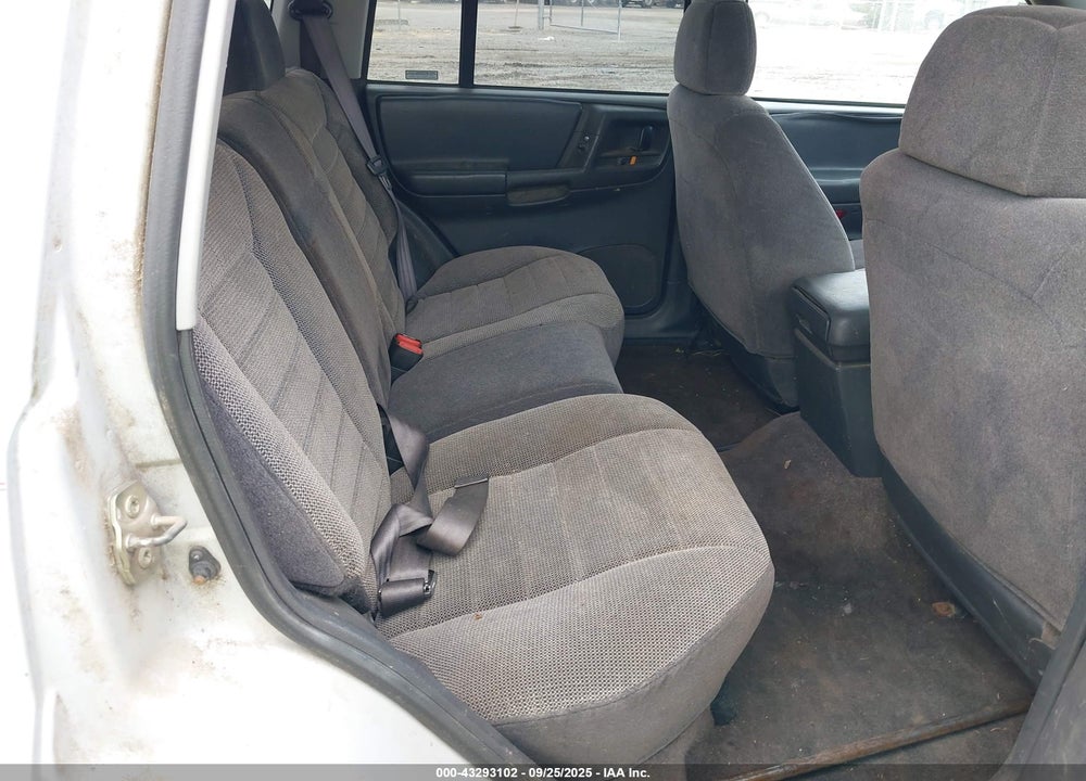 1996 JEEP GRAND CHEROKEE LAREDO VIN: 1J4EZ58SXTC132632