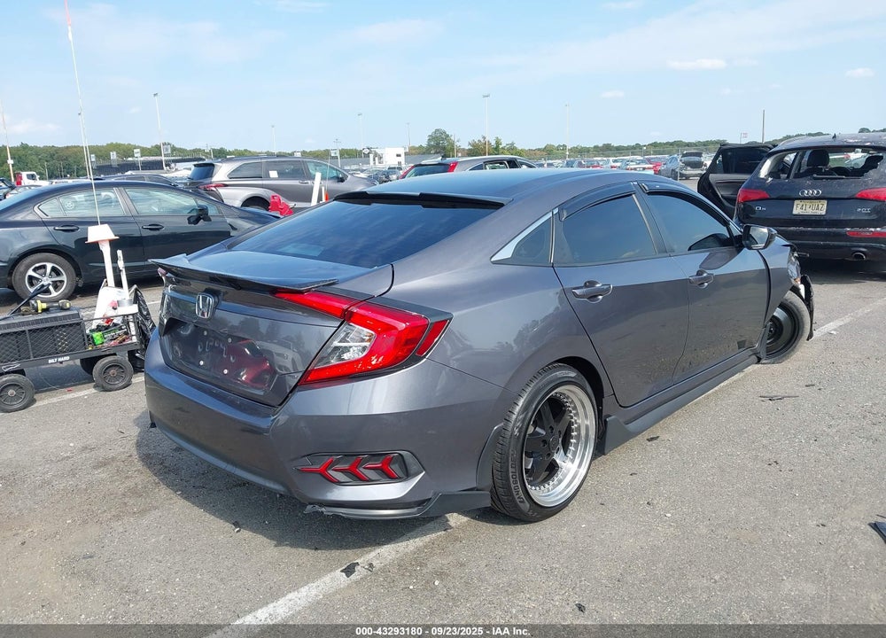 2017 HONDA CIVIC LX VIN: 2HGFC2F5XHH547575
