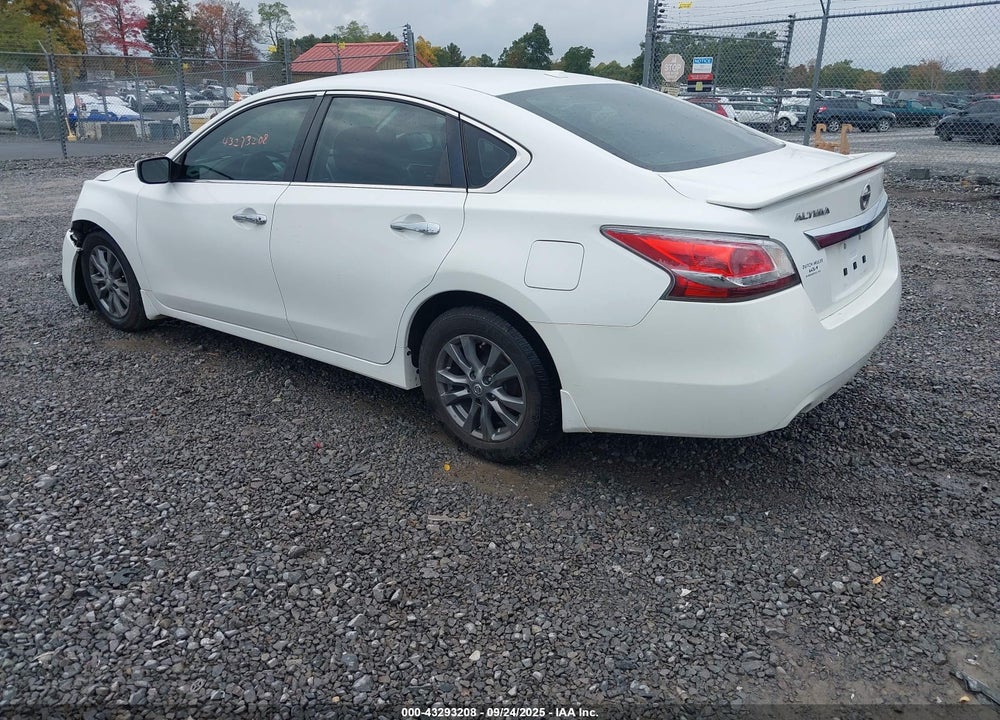 2015 NISSAN ALTIMA VIN: 1N4AL3AP7FC252480