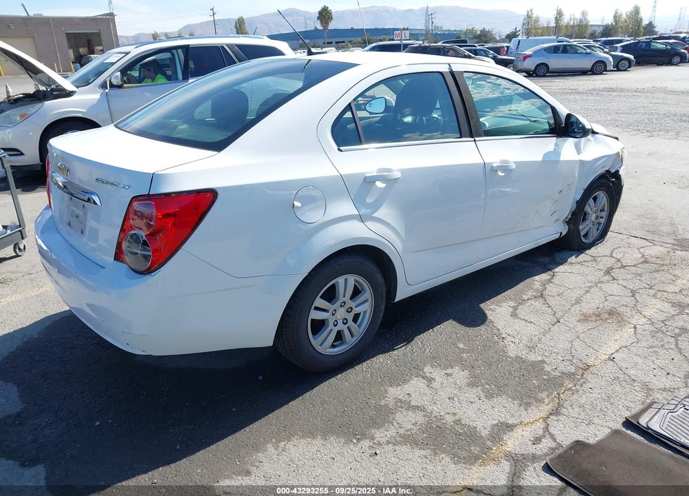 2014 CHEVROLET SONIC VIN: 1G1JC5SH5E4198868