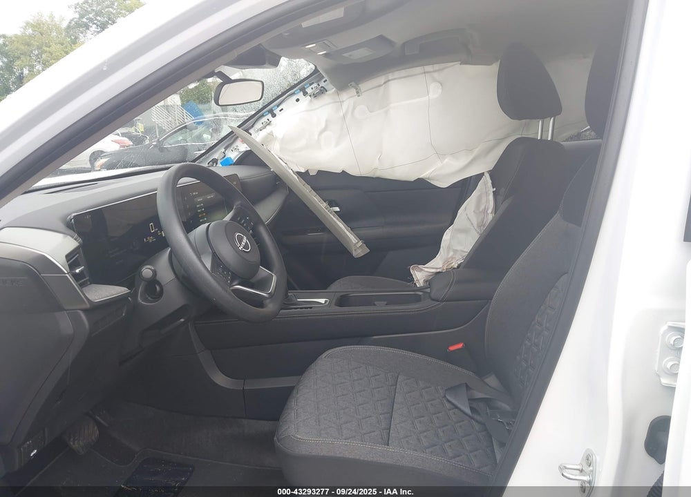 2025 NISSAN KICKS VIN: 3N8AP6CB4SL319640
