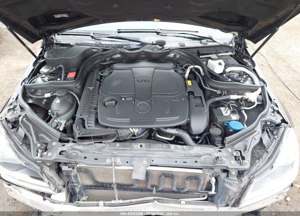 2013 MERCEDES-BENZ C CLASS VIN: WDDGF8AB0DR261714