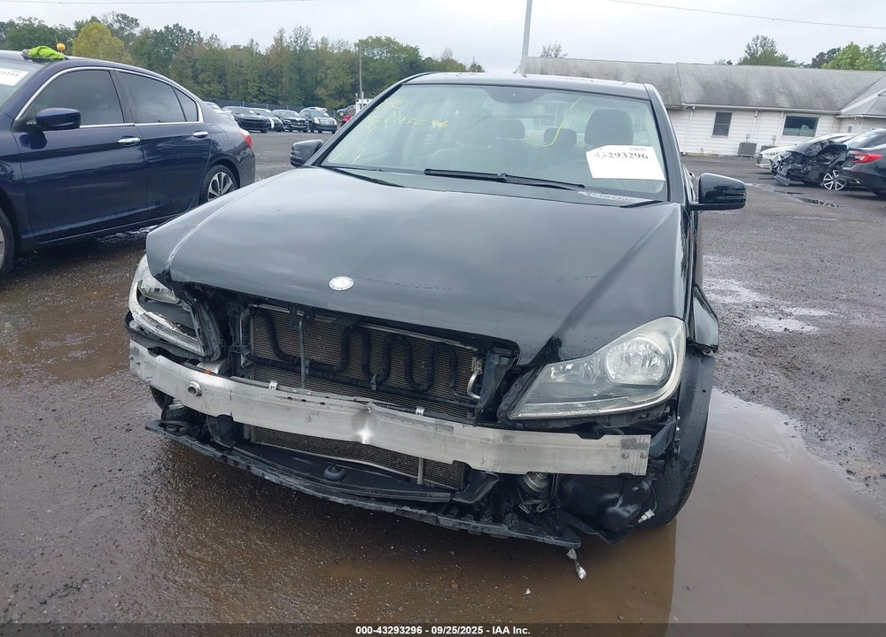 2013 MERCEDES-BENZ C CLASS VIN: WDDGF8AB0DR261714
