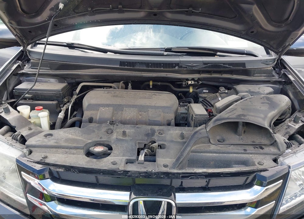 2015 HONDA ODYSSEY EX-L VIN: 5FNRL5H65FB046096