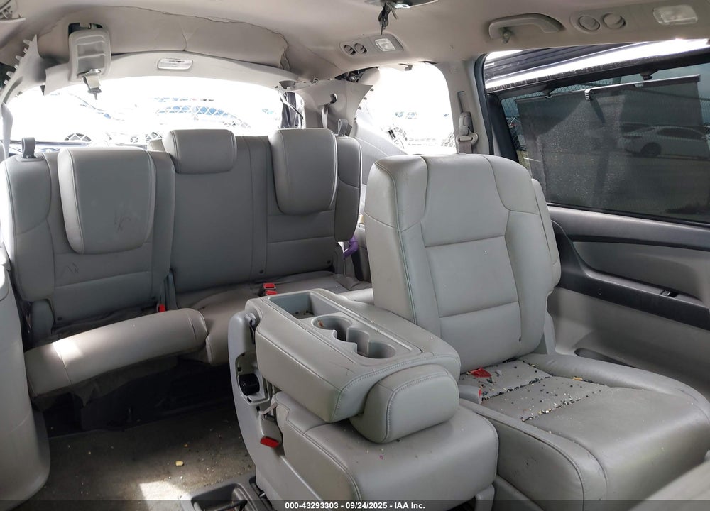 2015 HONDA ODYSSEY EX-L VIN: 5FNRL5H65FB046096