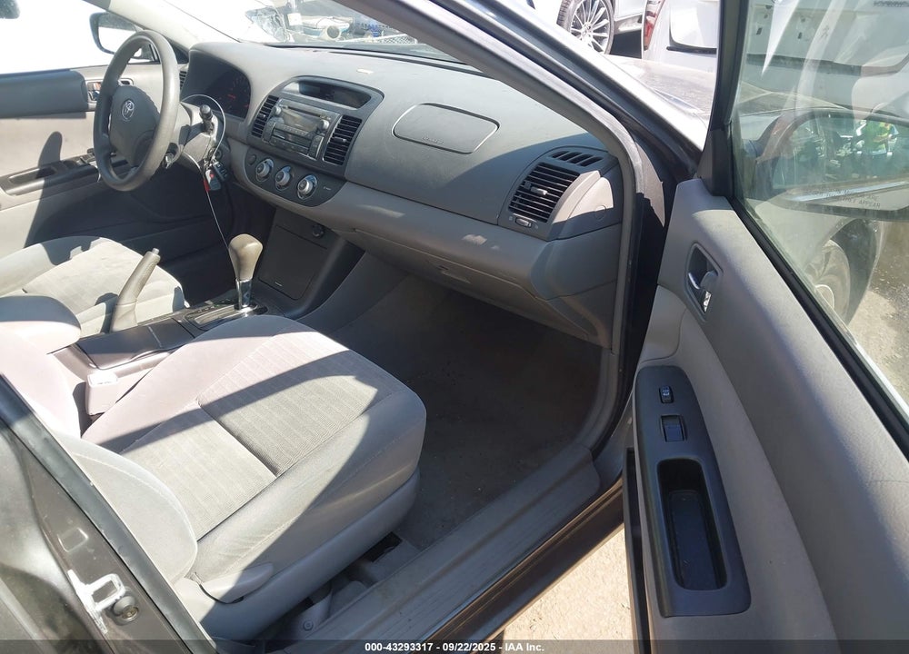 2005 TOYOTA CAMRY LE V6 VIN: 4T1BF32K05U609396