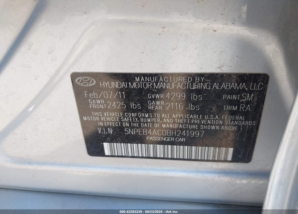 2011 HYUNDAI SONATA VIN: 5NPEB4AC0BH241997