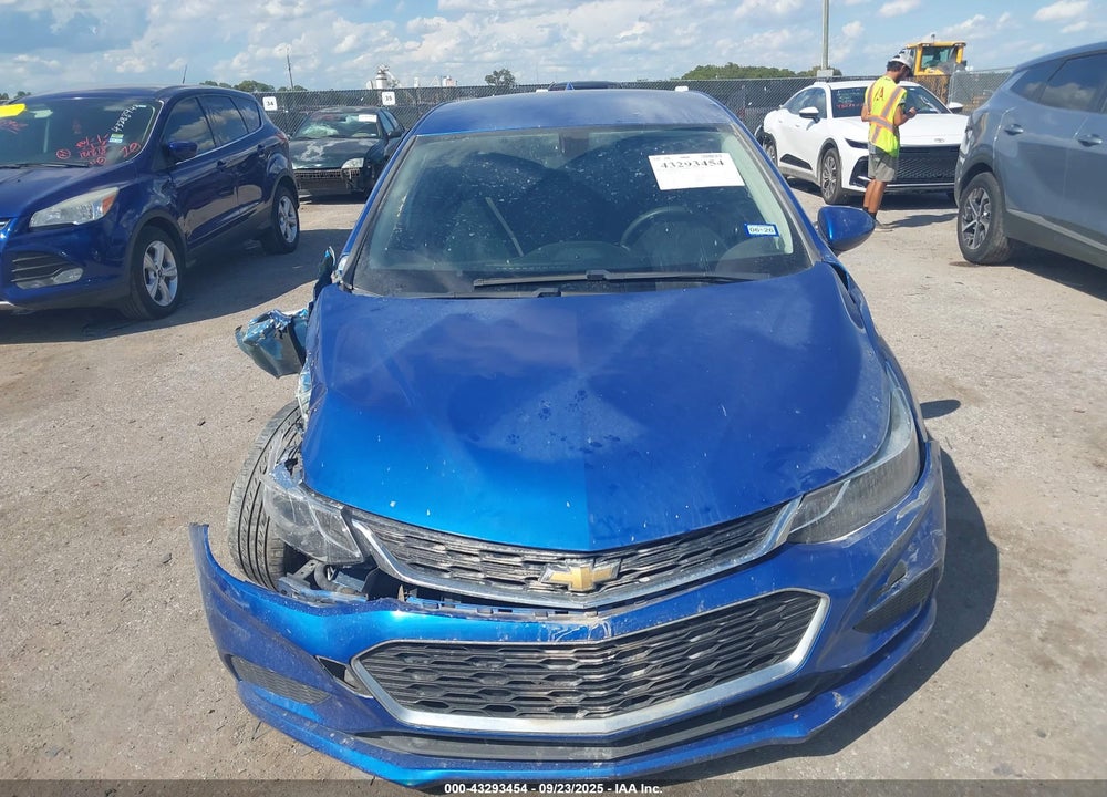 2018 CHEVROLET CRUZE LT AUTO VIN: 3G1BE6SM2JS655194