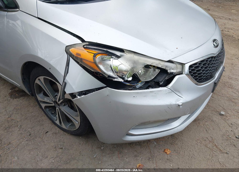 2016 KIA FORTE EX VIN: KNAFX4A83G5447451