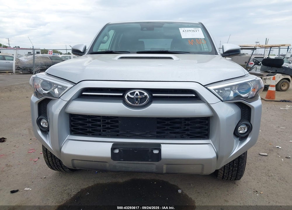 2024 TOYOTA 4RUNNER VIN: JTEPU5JRXR6267035