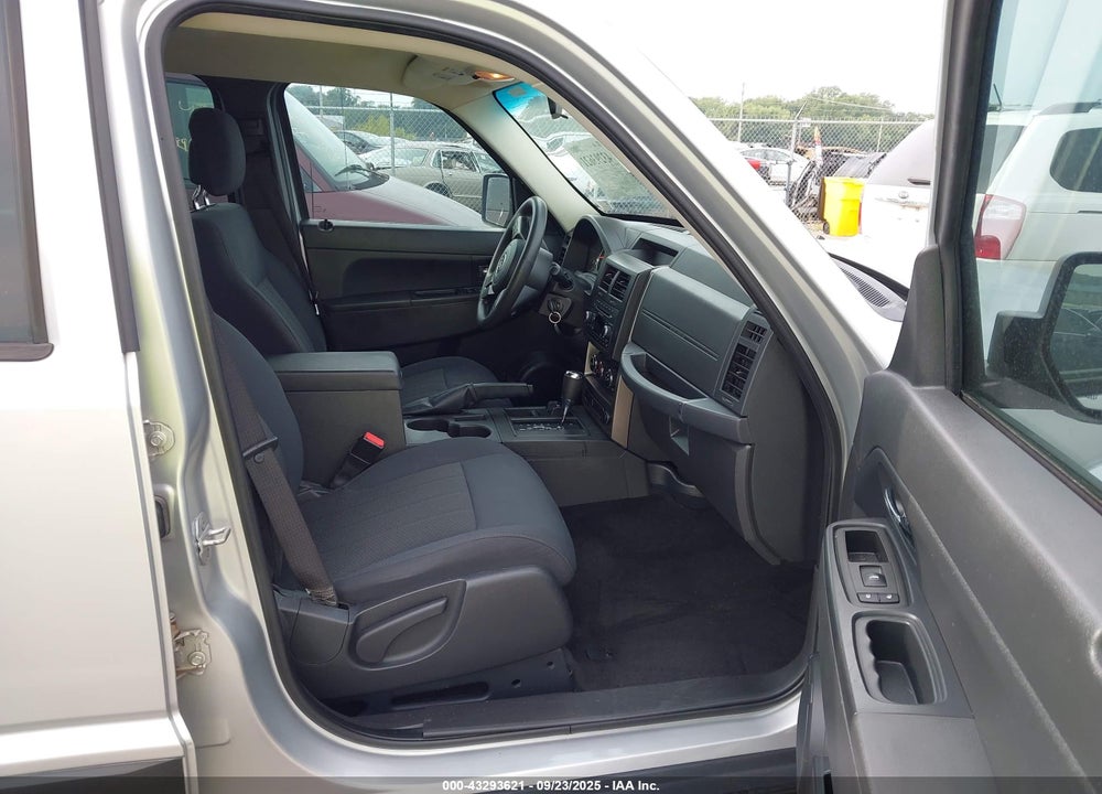 2012 JEEP LIBERTY VIN: 1C4PJMAKXCW143039