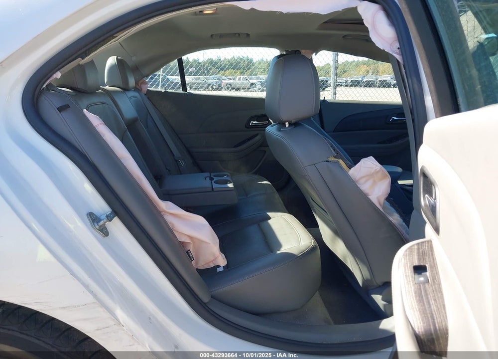 2015 CHEVROLET MALIBU 2LT VIN: 1G11D5SL2FF114836