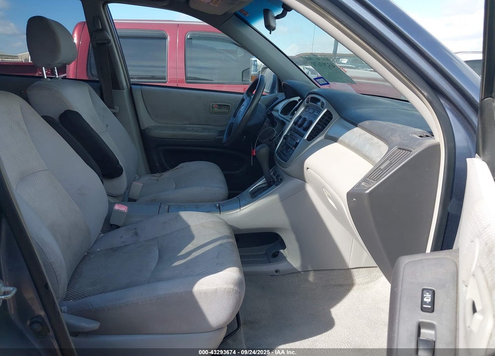 2005 TOYOTA HIGHLANDER V6 VIN: JTEDP21A050082749