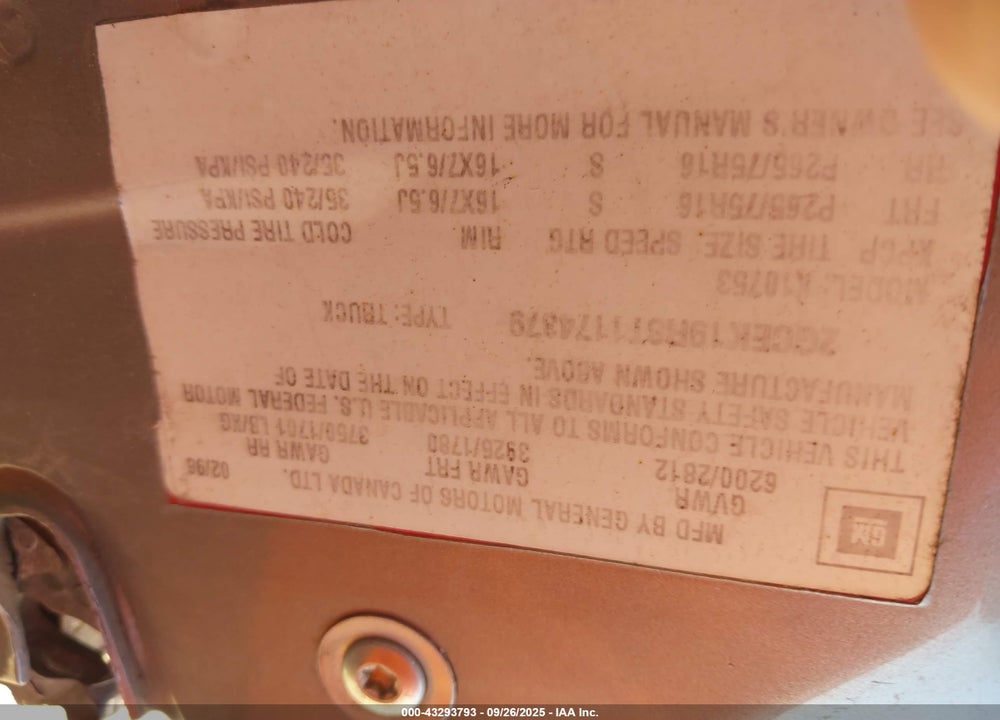 1996 CHEVROLET GMT-400 K1500 VIN: 2GCEK19R8T1174379