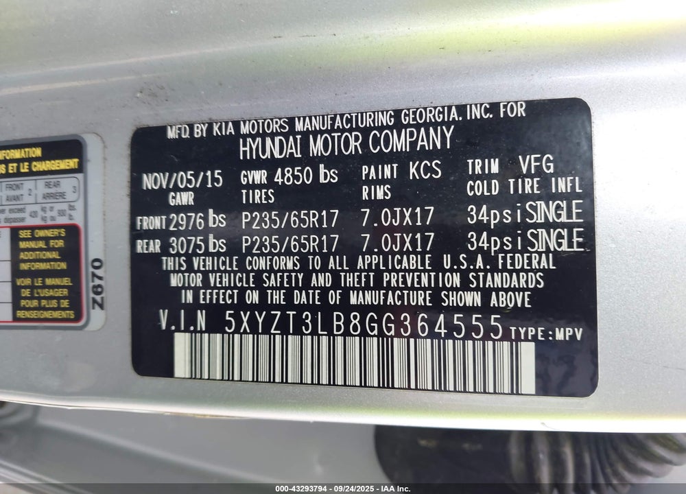 2016 HYUNDAI SANTA FE VIN: 5XYZT3LB8GG364555