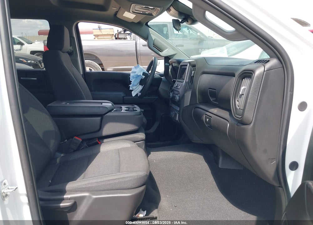 2025 CHEVROLET SILVERADO 1500 2WD SHORT BED CUSTOM VIN: 1GCPABEK3SZ218255