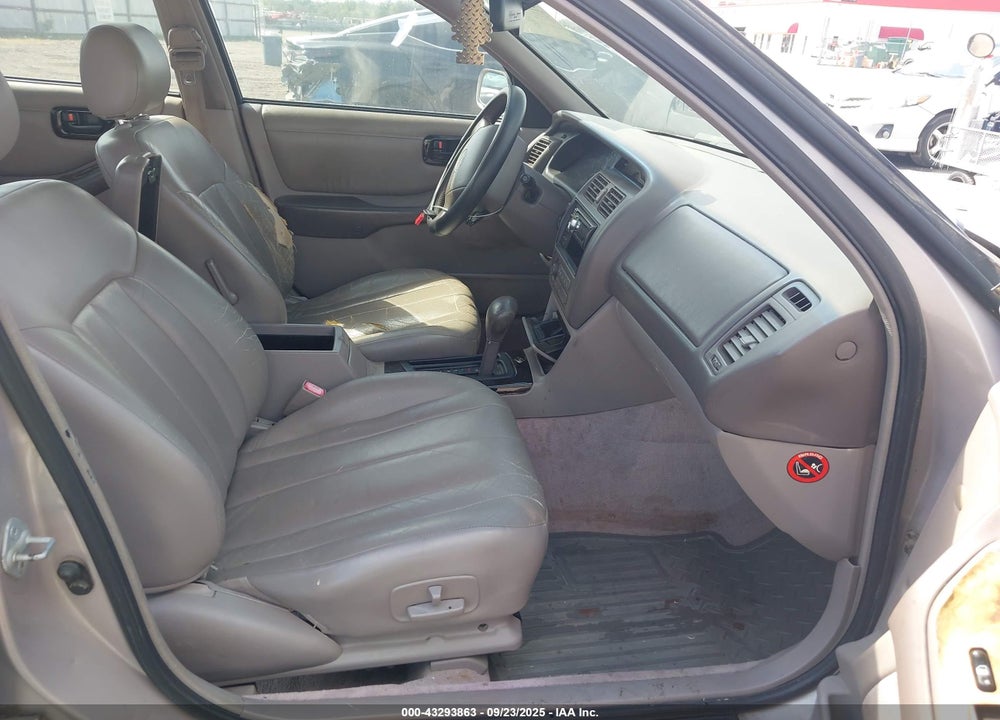 1997 TOYOTA AVALON XLS VIN: 4T1BF12B4VU155609