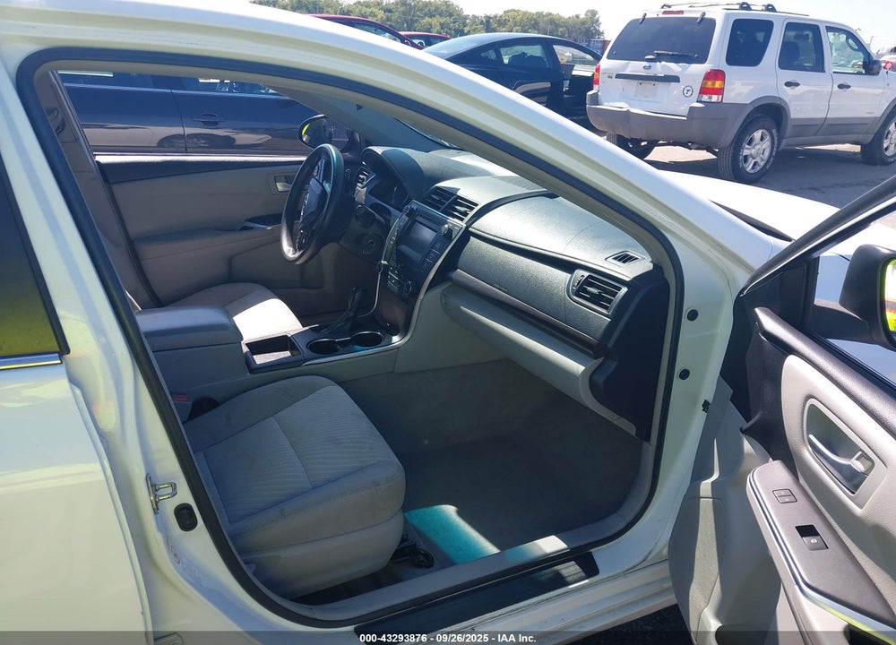 2017 TOYOTA CAMRY LE VIN: 4T1BF1FK8HU268249