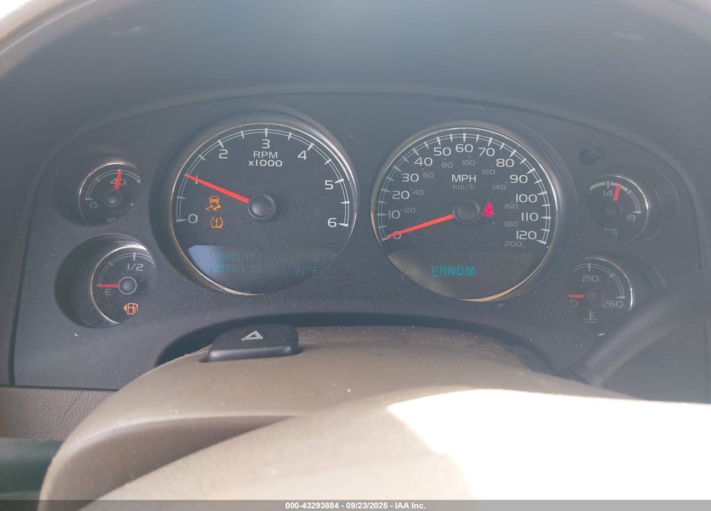 2013 CHEVROLET SUBURBAN 1500 VIN: 1GNSCJE00DR366791