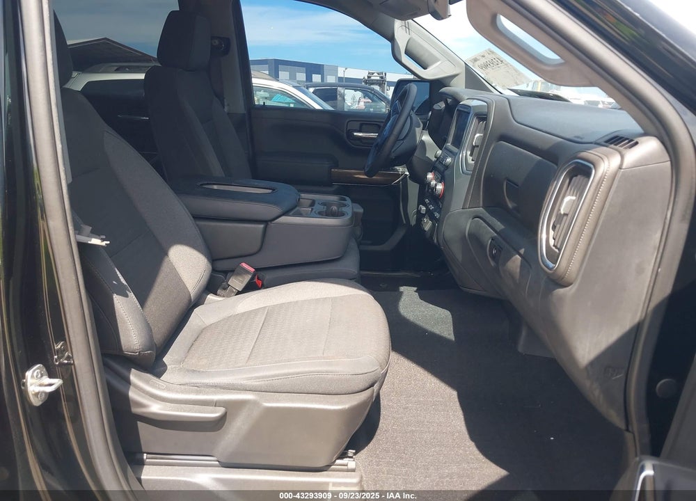 2019 CHEVROLET SILVERADO 1500 VIN: 1GCUYEED1KZ113800