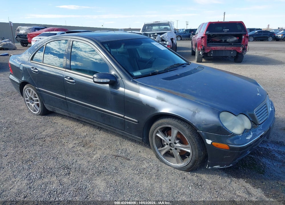 2001 MERCEDES-BENZ C 240 VIN: WDBRF61J61F075735
