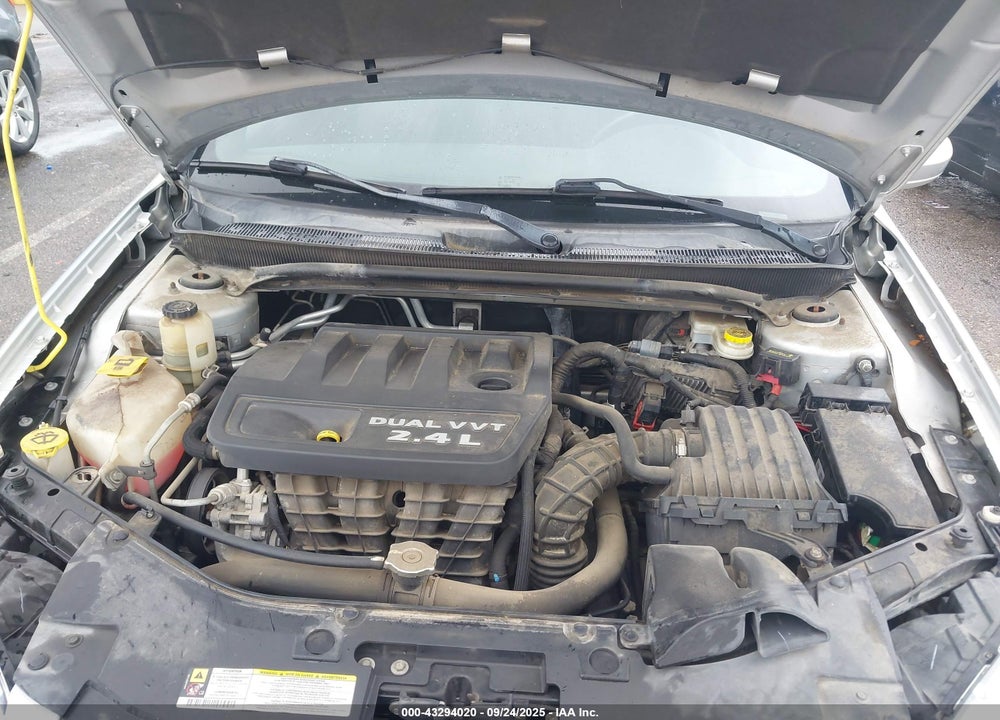 2012 CHRYSLER 200 VIN: 1C3CCBBB7CN102003