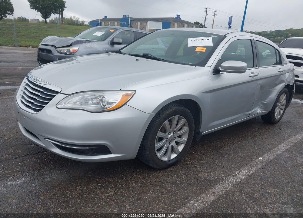 2012 CHRYSLER 200 VIN: 1C3CCBBB7CN102003