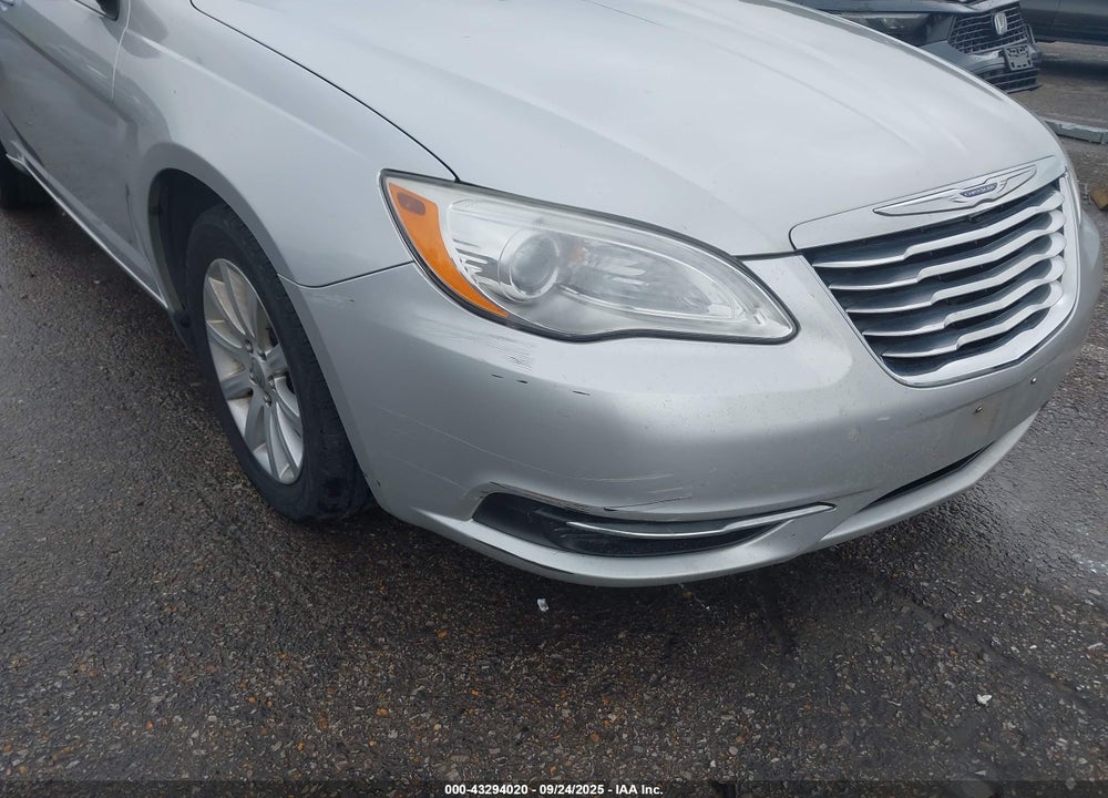 2012 CHRYSLER 200 VIN: 1C3CCBBB7CN102003