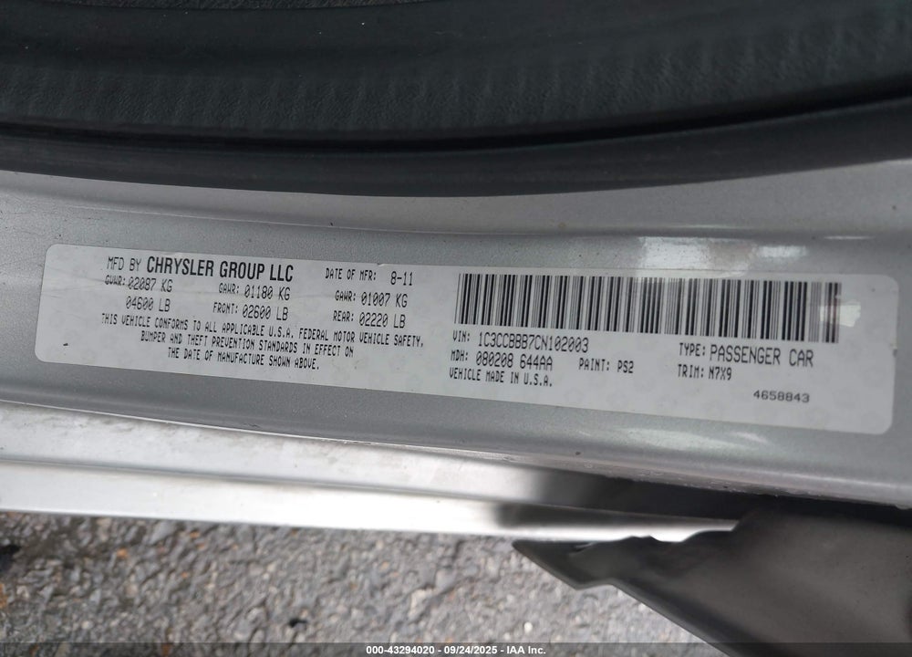 2012 CHRYSLER 200 VIN: 1C3CCBBB7CN102003