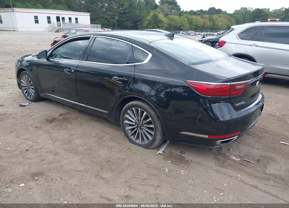 2018 KIA CADENZA VIN: KNALB4J18J5119504