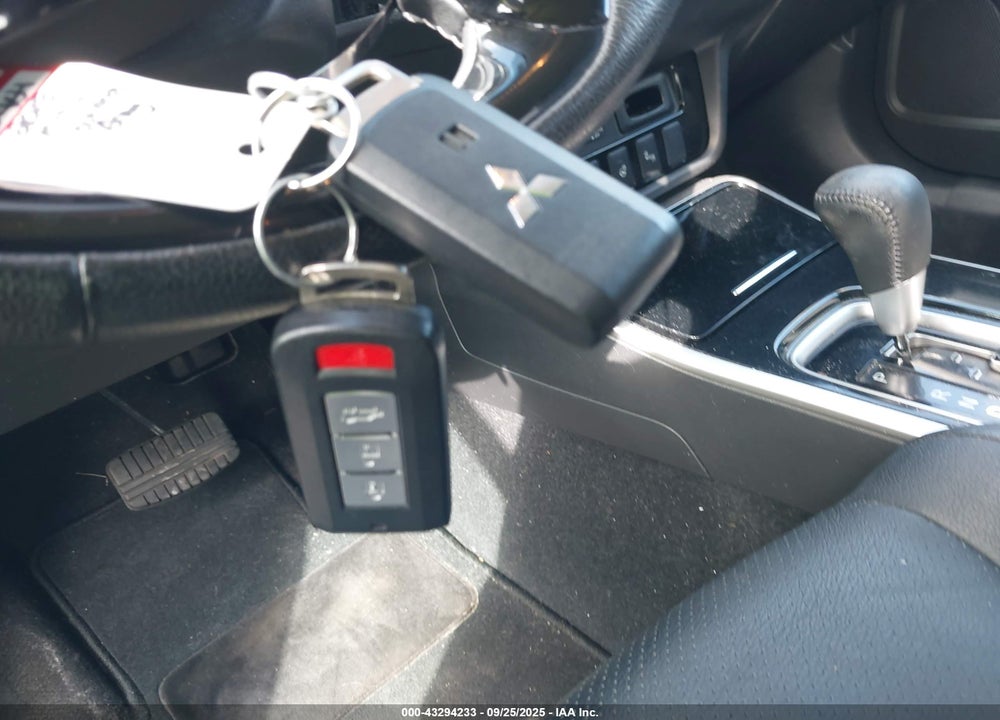 2018 MITSUBISHI OUTLANDER VIN: JA4JZ4AX7JZ001165