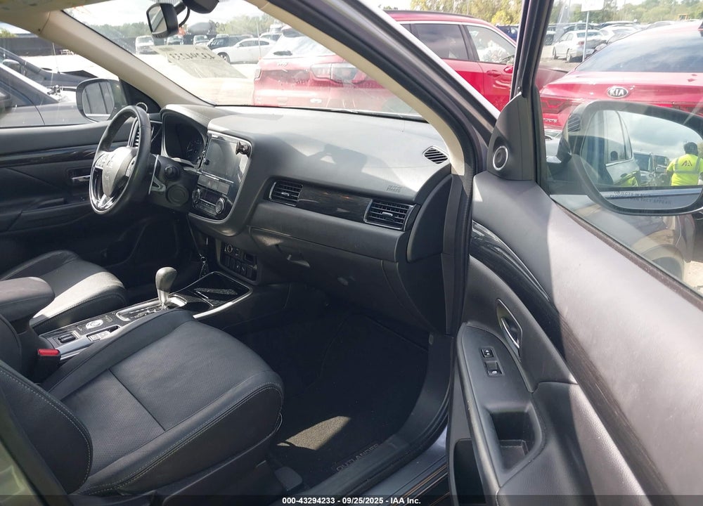 2018 MITSUBISHI OUTLANDER VIN: JA4JZ4AX7JZ001165