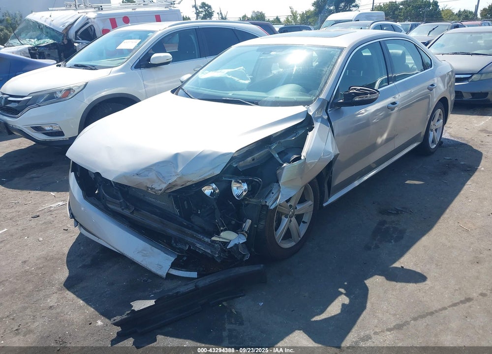 2012 VOLKSWAGEN PASSAT 2.5L SE VIN: 1VWBP7A37CC014788