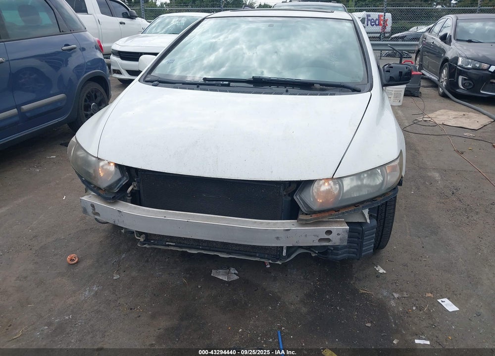 2011 HONDA CIVIC LX VIN: 2HGFG1B68BH517253