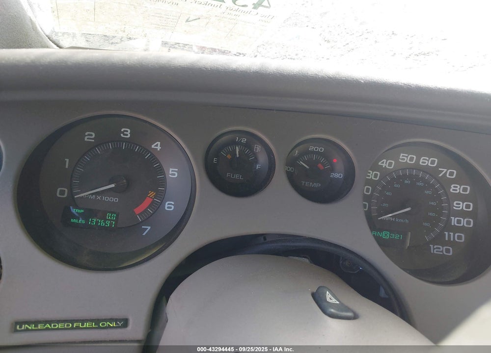 1999 BUICK RIVIERA VIN: 1G4GD2219X4701588
