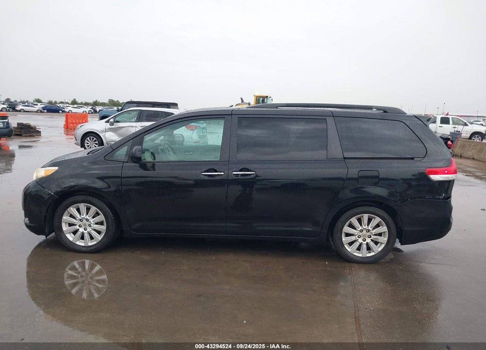 2011 TOYOTA SIENNA LIMITED VIN: 5TDDK3DC3BS027730