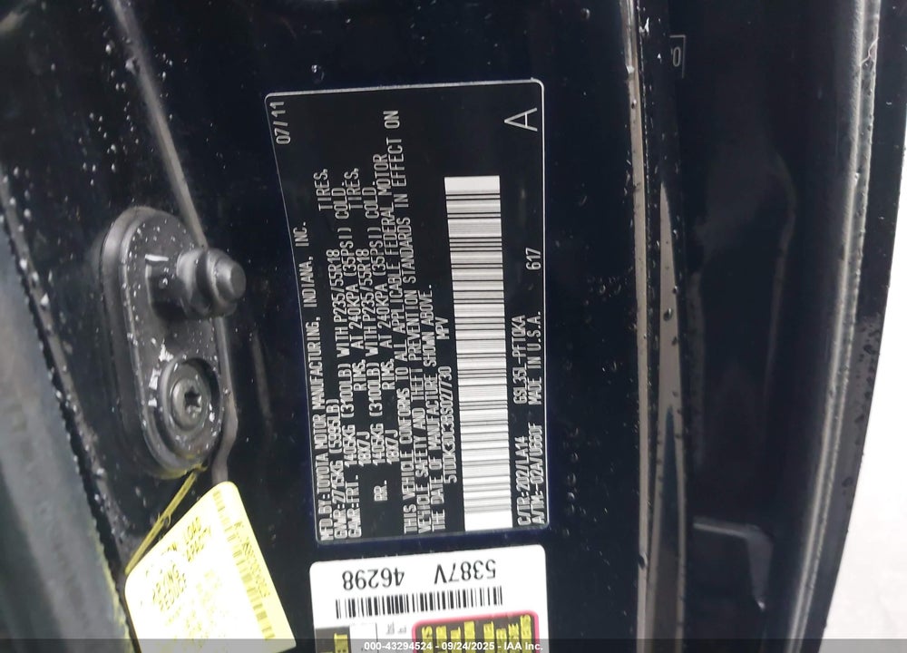 2011 TOYOTA SIENNA LIMITED VIN: 5TDDK3DC3BS027730