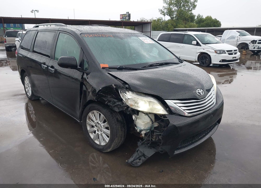 2011 TOYOTA SIENNA LIMITED VIN: 5TDDK3DC3BS027730