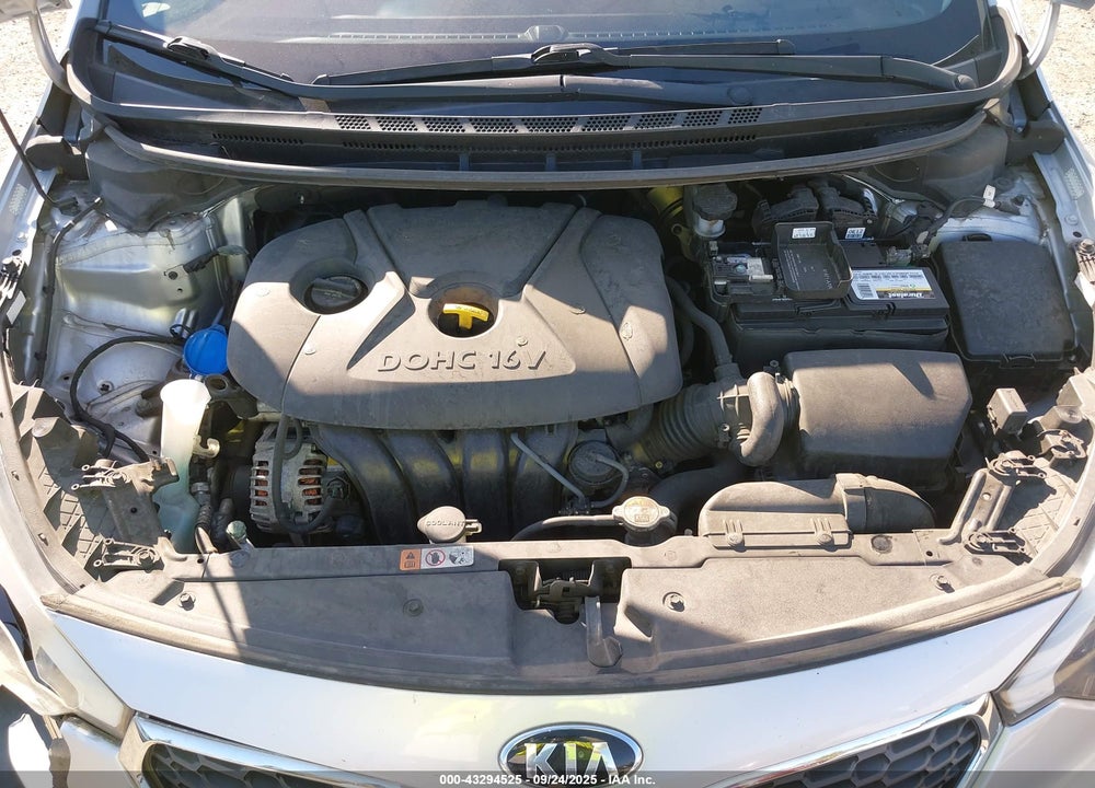 2016 KIA FORTE VIN: KNAFX4A6XG5462608