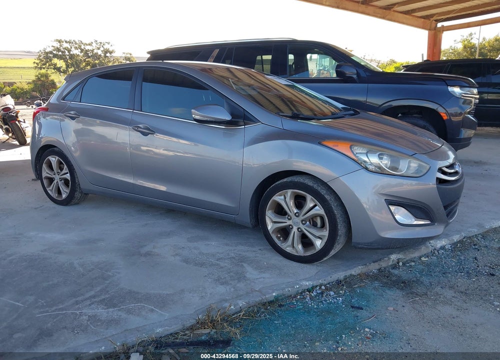 2014 HYUNDAI ELANTRA GT VIN: KMHD35LH0EU189204