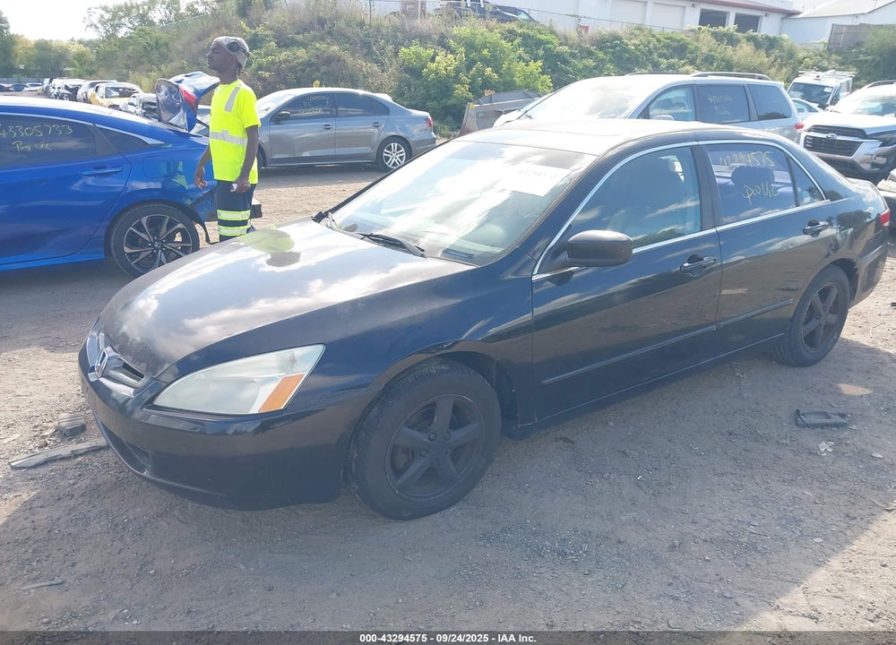 2004 HONDA ACCORD 2.4 EX VIN: 1HGCM56844A060022