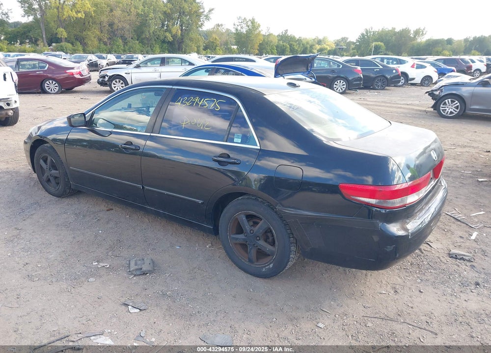 2004 HONDA ACCORD 2.4 EX VIN: 1HGCM56844A060022