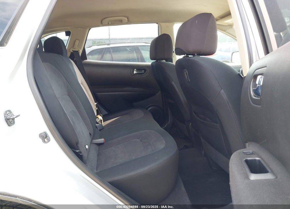 2011 NISSAN ROGUE S VIN: JN8AS5MV7BW668674