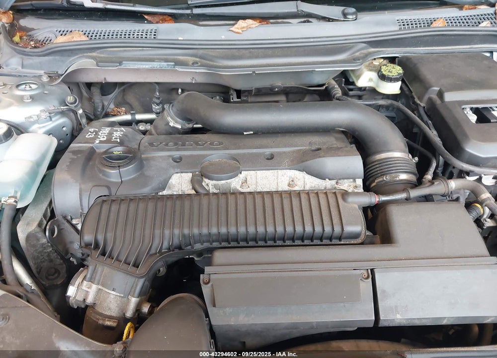 2007 VOLVO C70 T5 VIN: YV1MC68227J027345