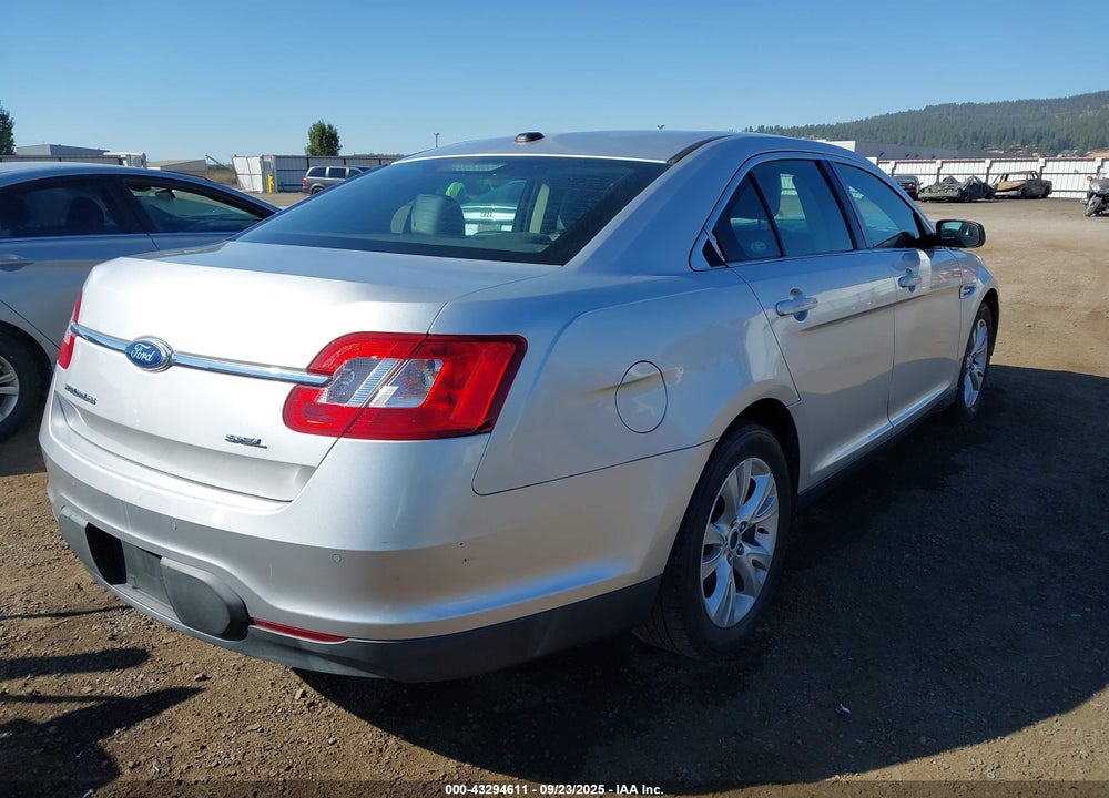 2011 FORD TAURUS VIN: 1FAHP2EW5BG134543