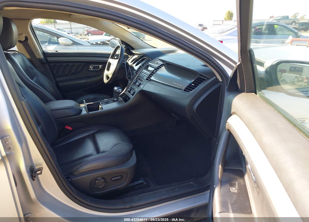 2011 FORD TAURUS VIN: 1FAHP2EW5BG134543