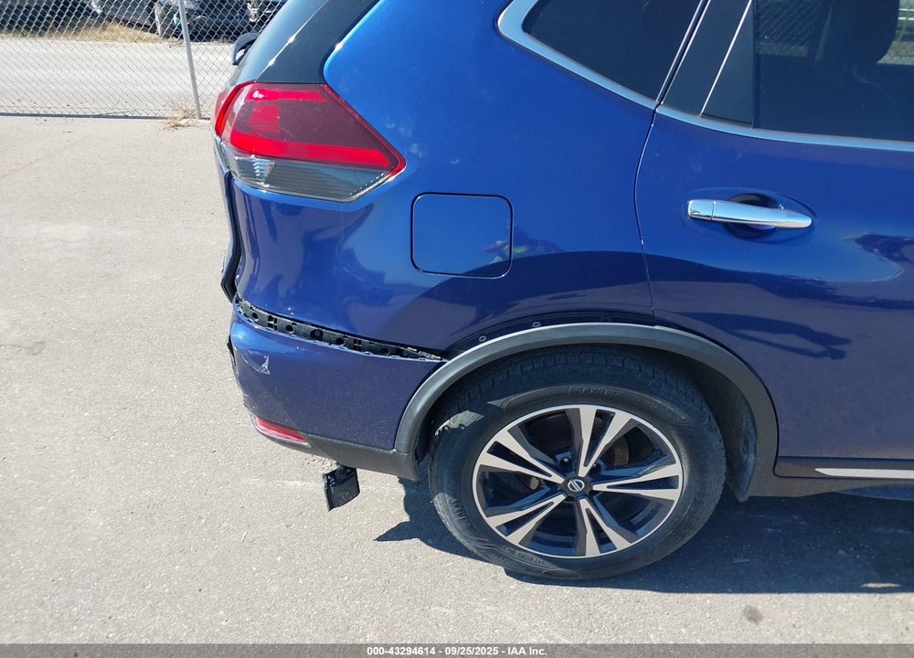 2018 NISSAN ROGUE SL VIN: JN8AT2MVXJW319499