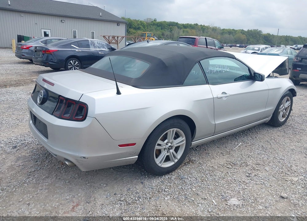 2014 FORD MUSTANG VIN: 1ZVBP8EM1E5304489