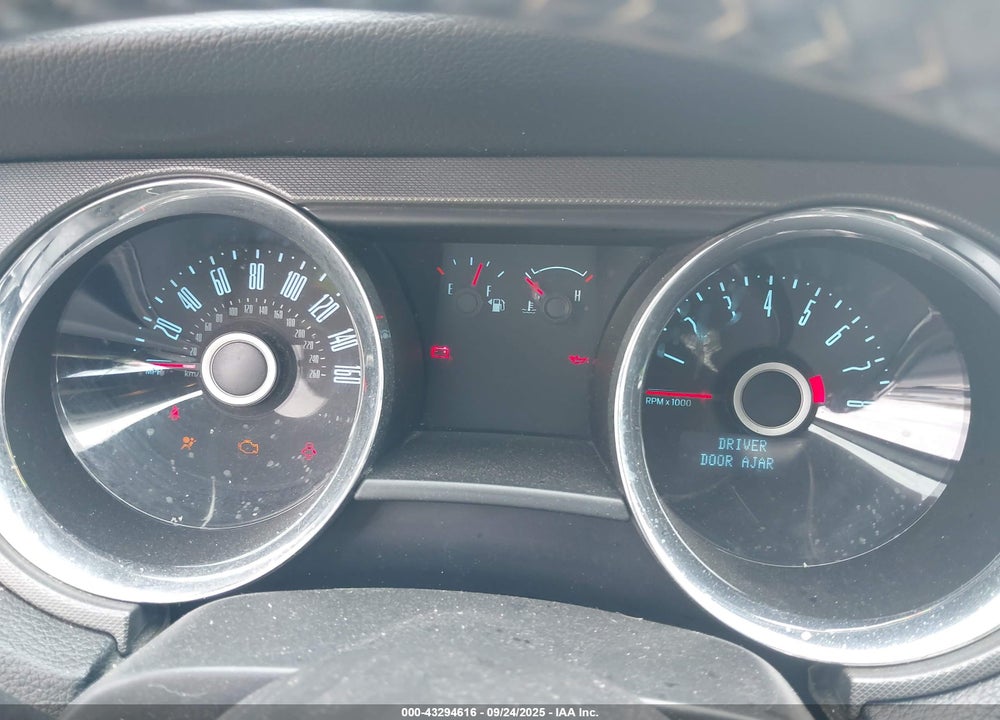 2014 FORD MUSTANG VIN: 1ZVBP8EM1E5304489